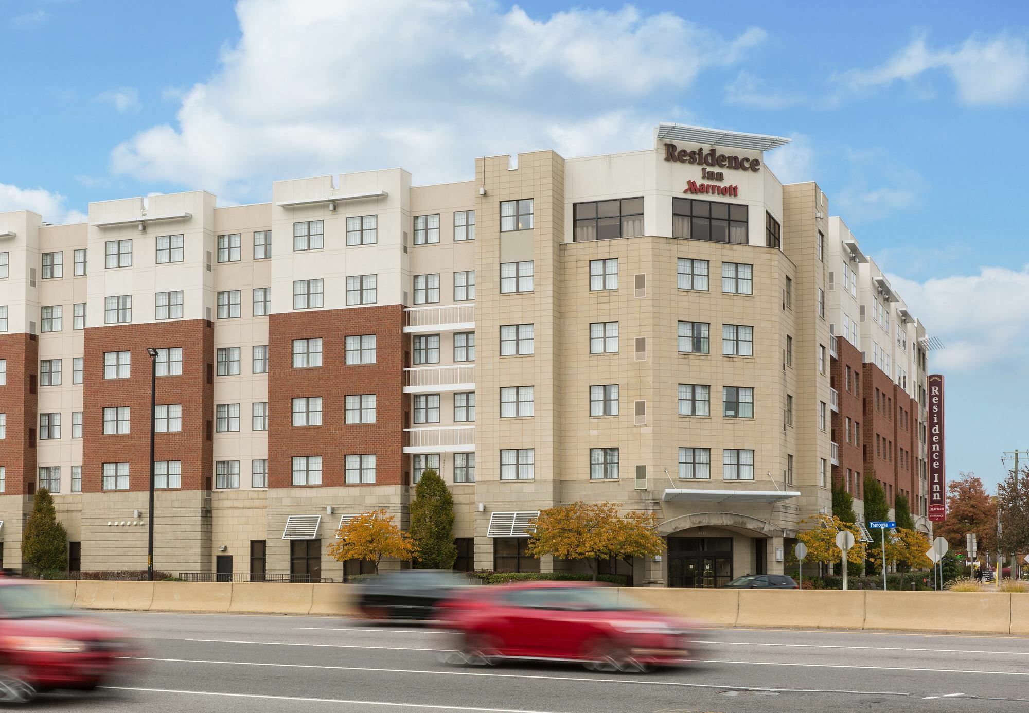 Residence Inn By Marriott Springfield Old Keene Mill Exterior foto